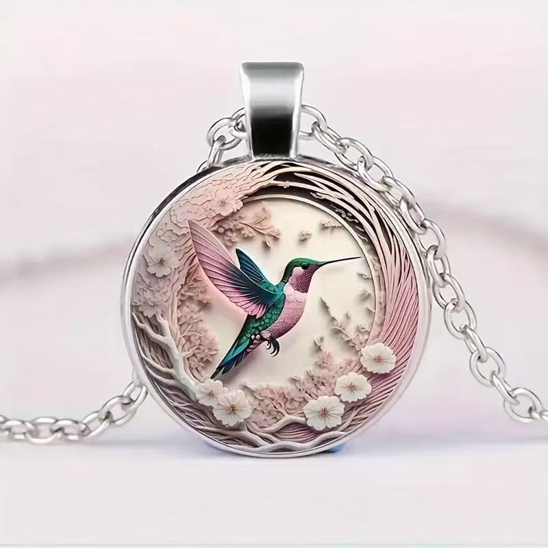 Retro Creative Hummingbird And Flower Flower Pattern Round Necklace